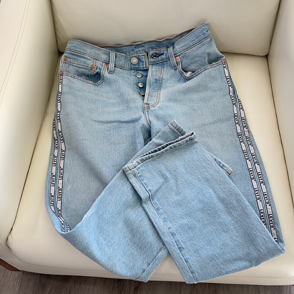 Levi’s 501 Crop Denim